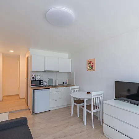 Partizanu #3 By Polo